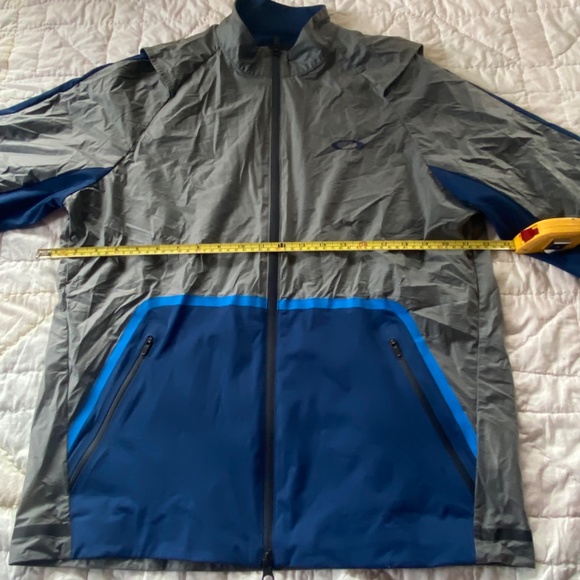 Oakley Mens Targetline Waterproof Shell Jacket Golf Zip Gray Blue Medium - Picture 2 of 6